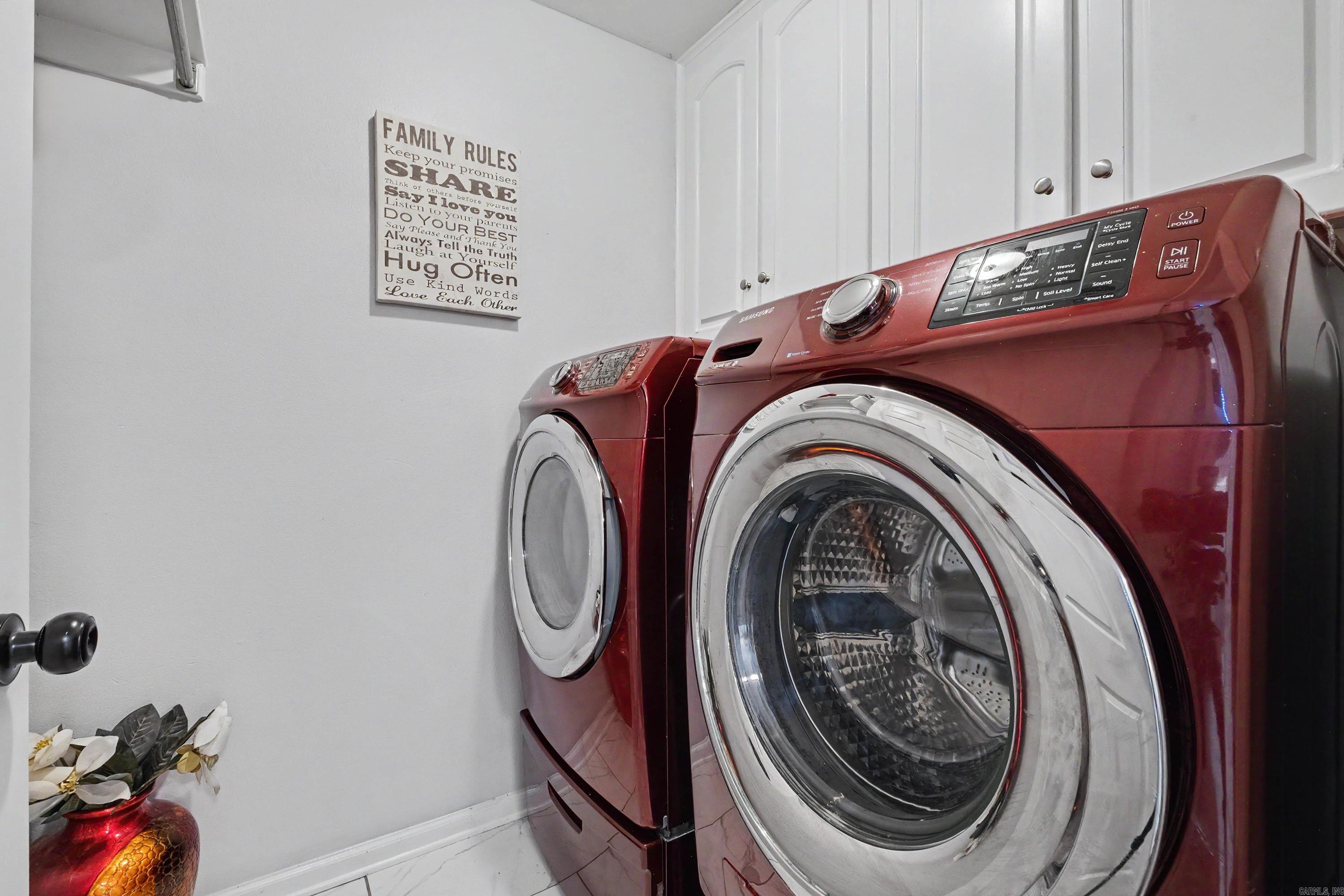 Oak Shadows - Residential