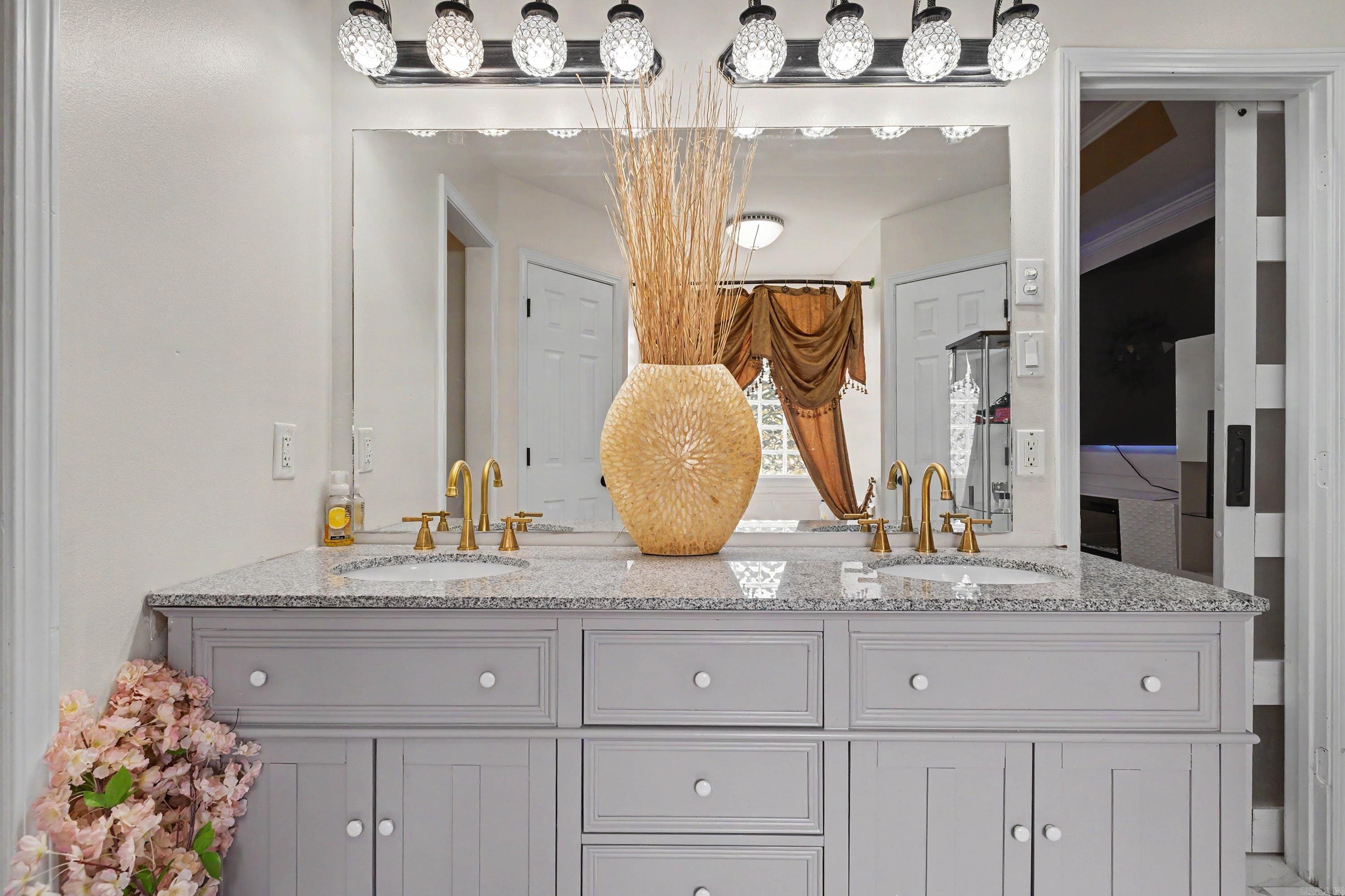 Oak Shadows - Residential