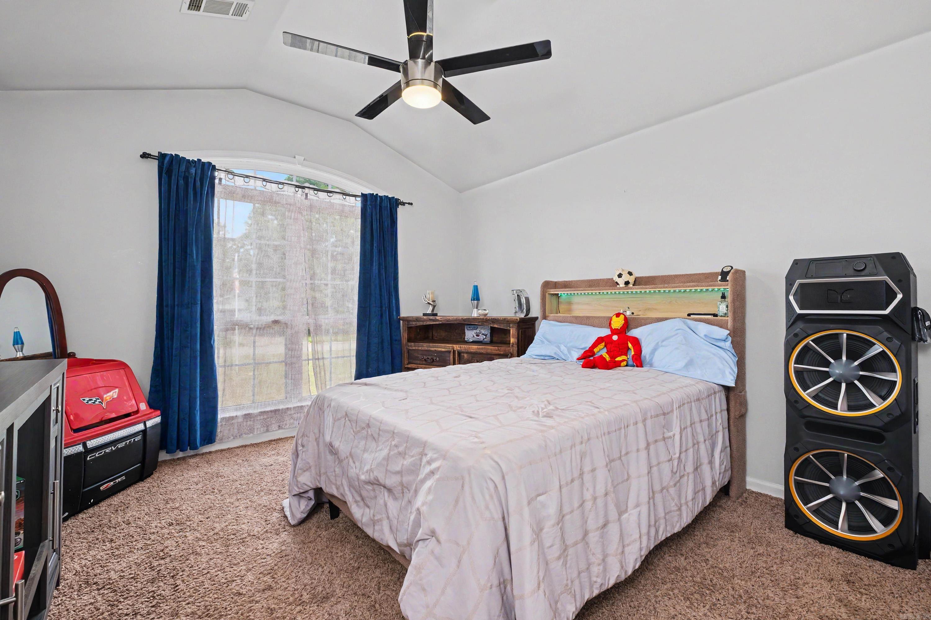 Oak Shadows - Residential