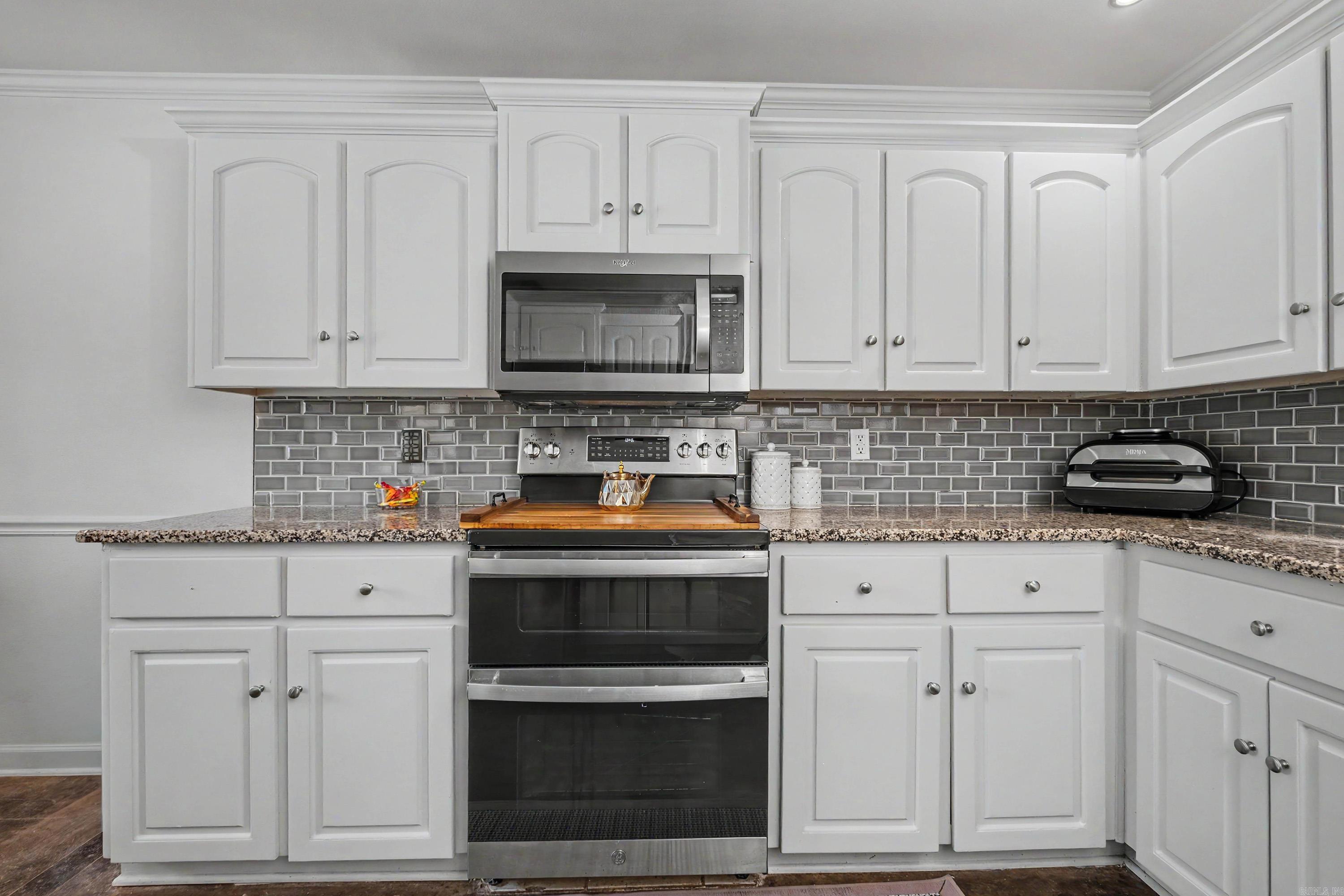 Oak Shadows - Residential