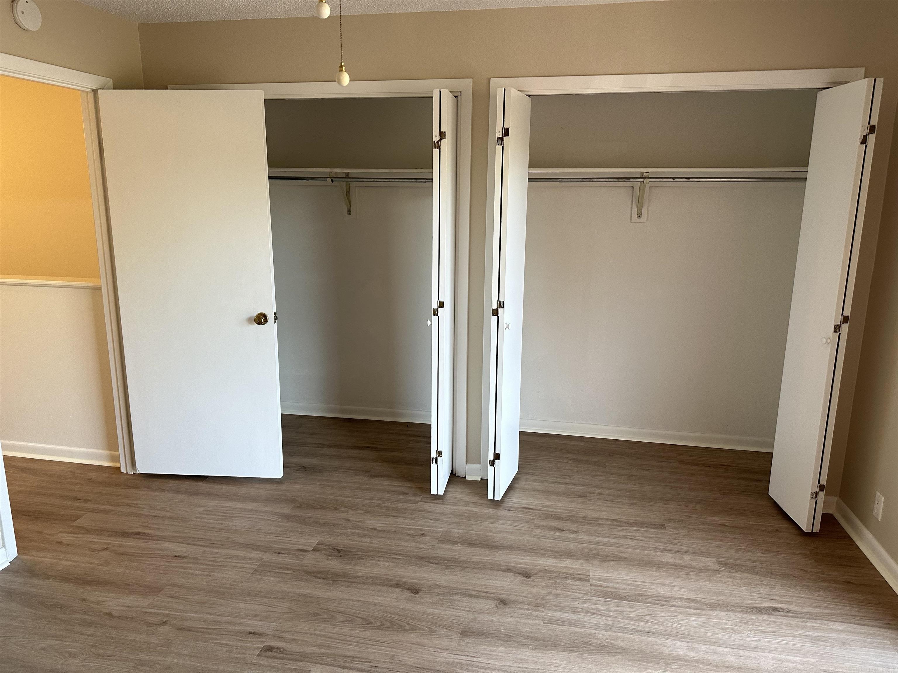 VALENCIA COURTS - Residential