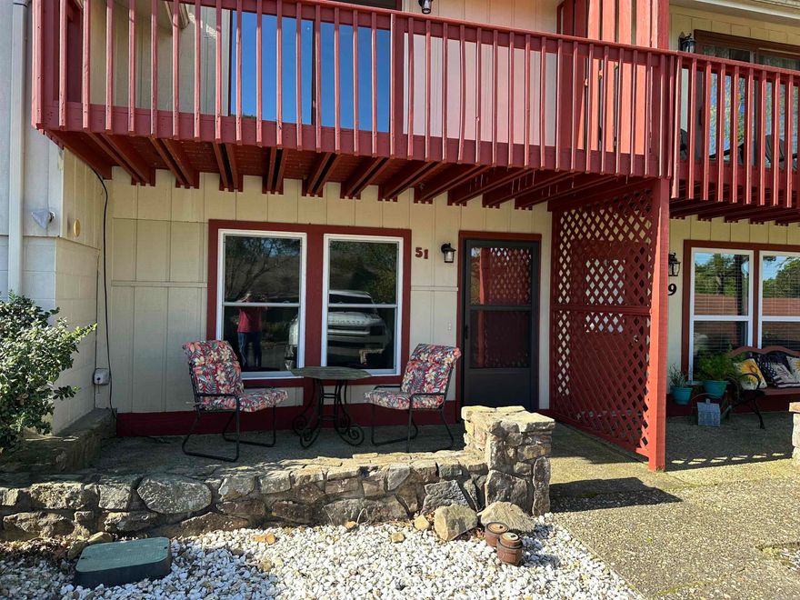 Located only minutes from the West Gate in Valencia Courts, this clean two bedroom townhouse is move in ready. New paint, new flooring and new windows. Laundry room near bedrooms. All kitchen appliance and washer and dryer convey with sale. Heat pump new 2024. New owners are subject to HSV POA "one time buy in fee" of $1500 collected at closing. Hot Springs Village monthly dues are $119 a month. Townhouse Assn. dues for Valencia courts are $87 a month and covers grounds upkeep and garbage collection.