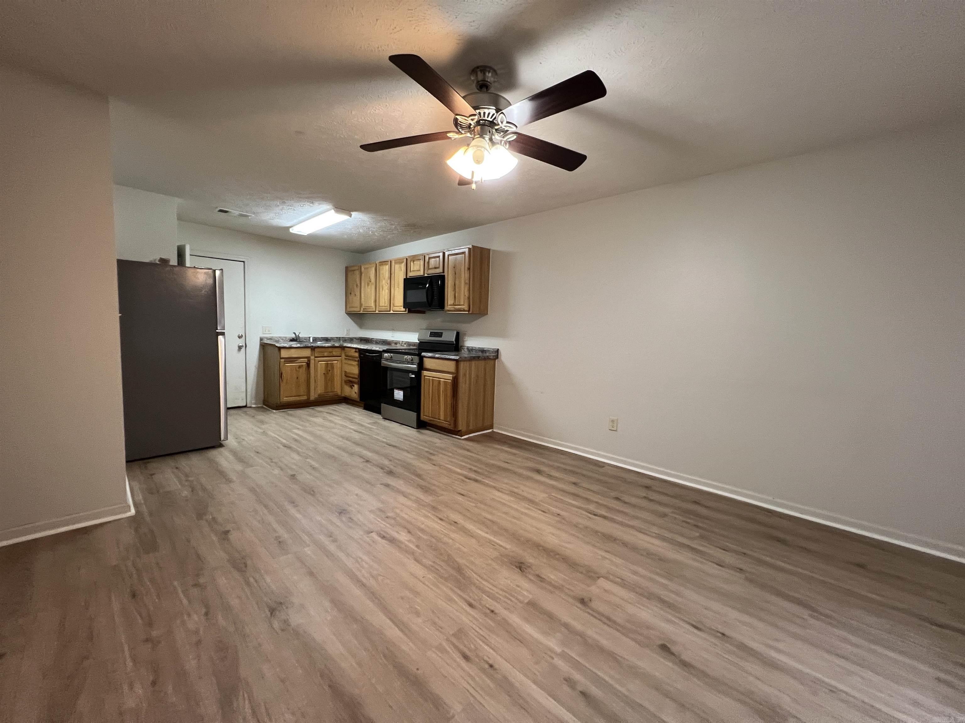 Metes & Bounds - Residential Lease