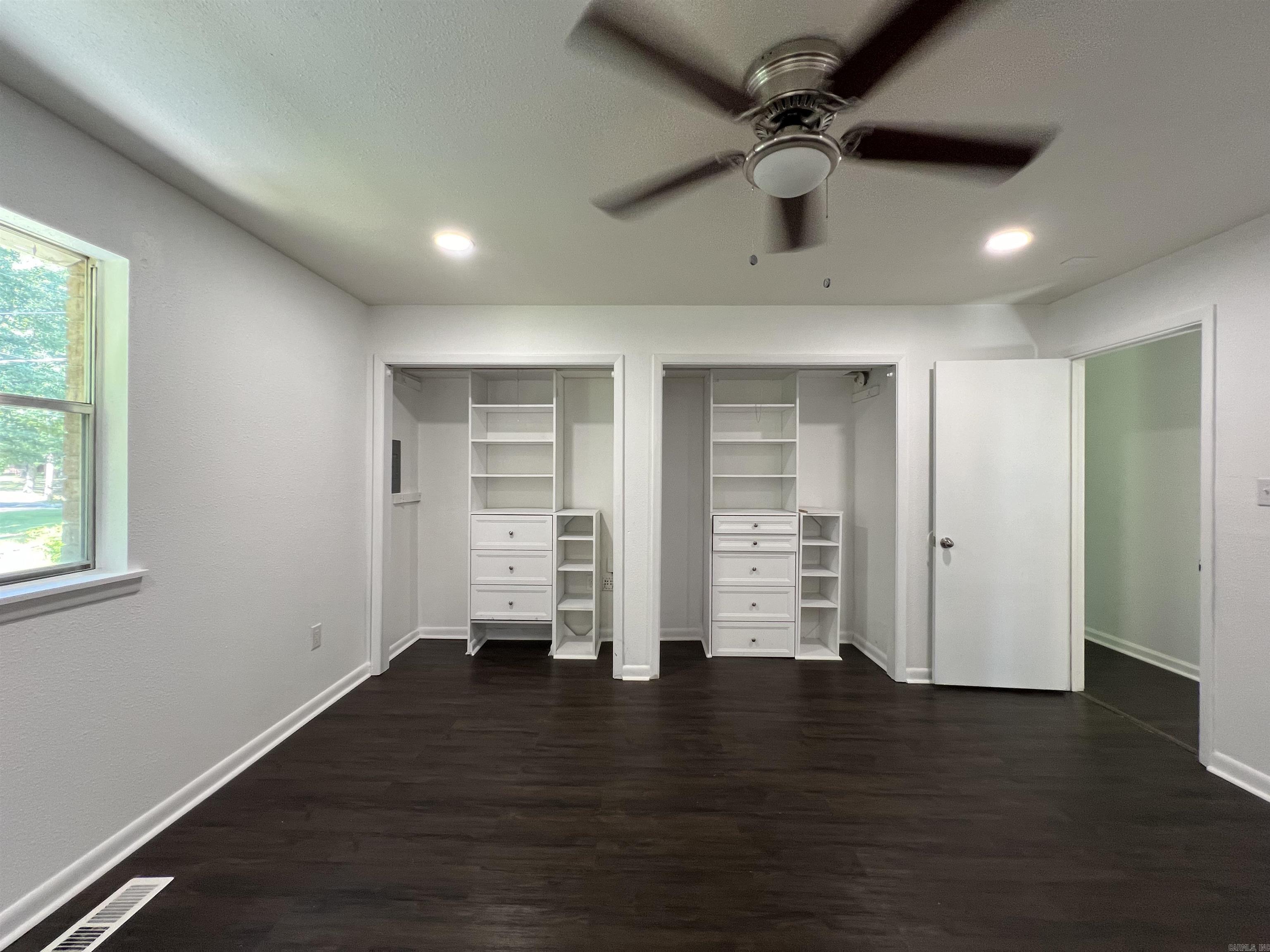 Shirley Heights - Residential