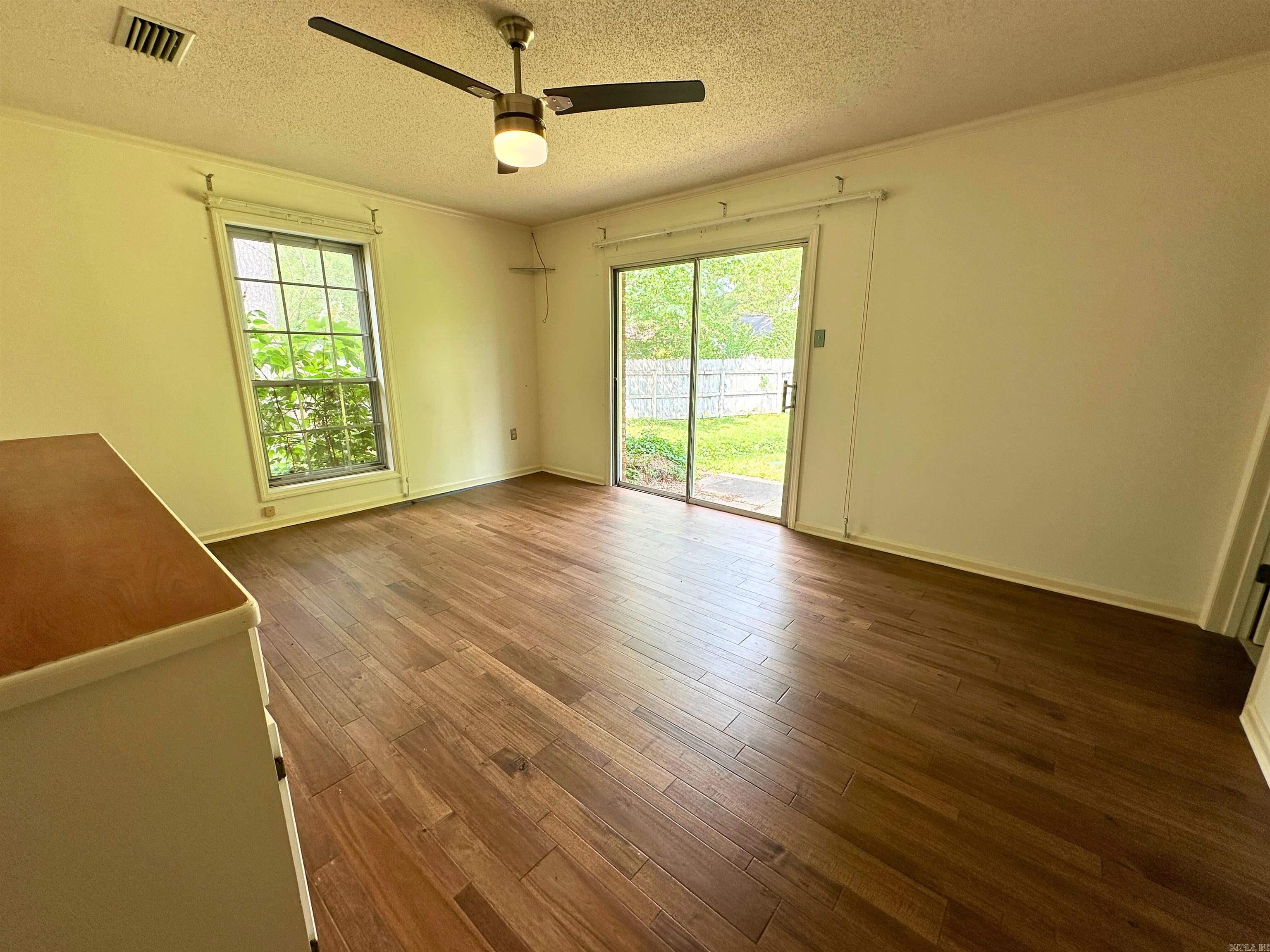 WEST GATE - Residential
