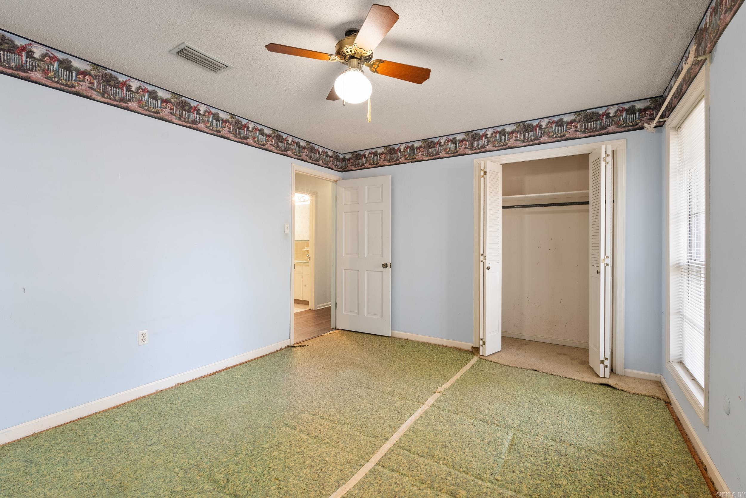 WEST GATE - Residential