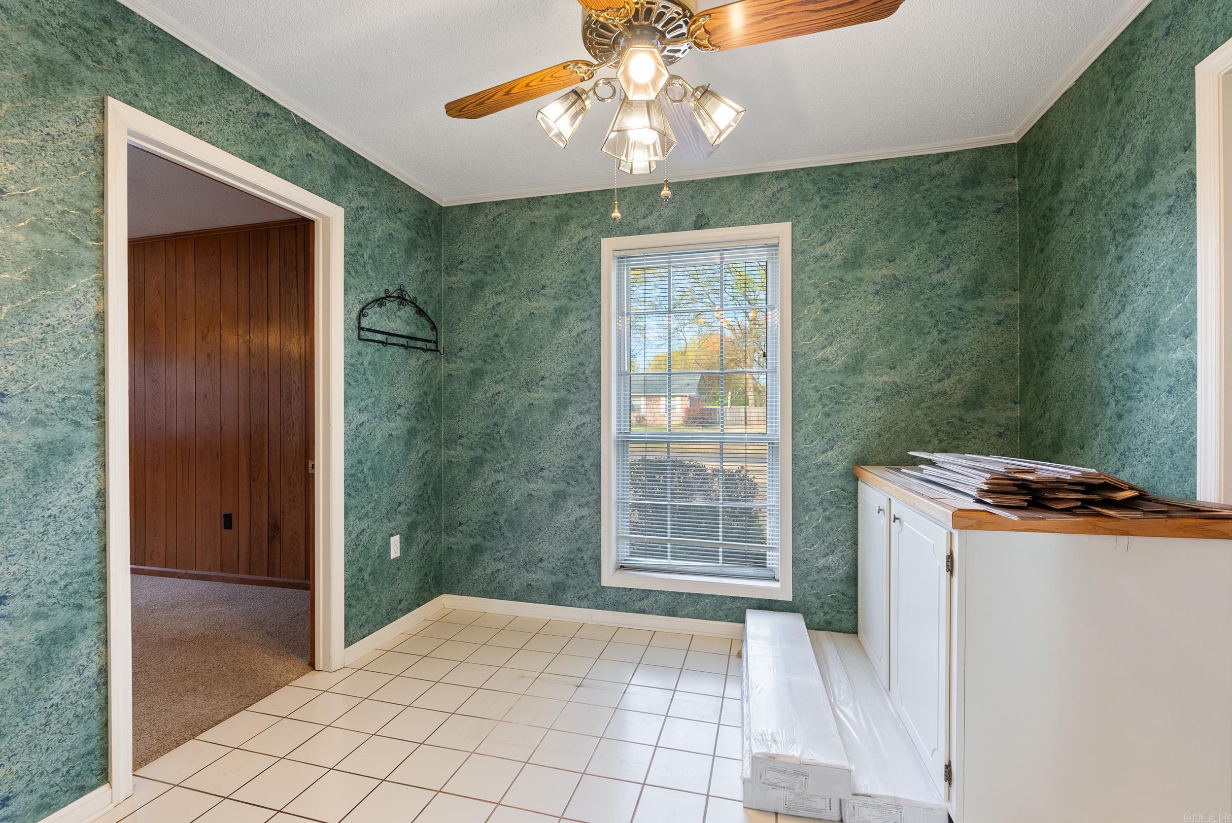 WEST GATE - Residential