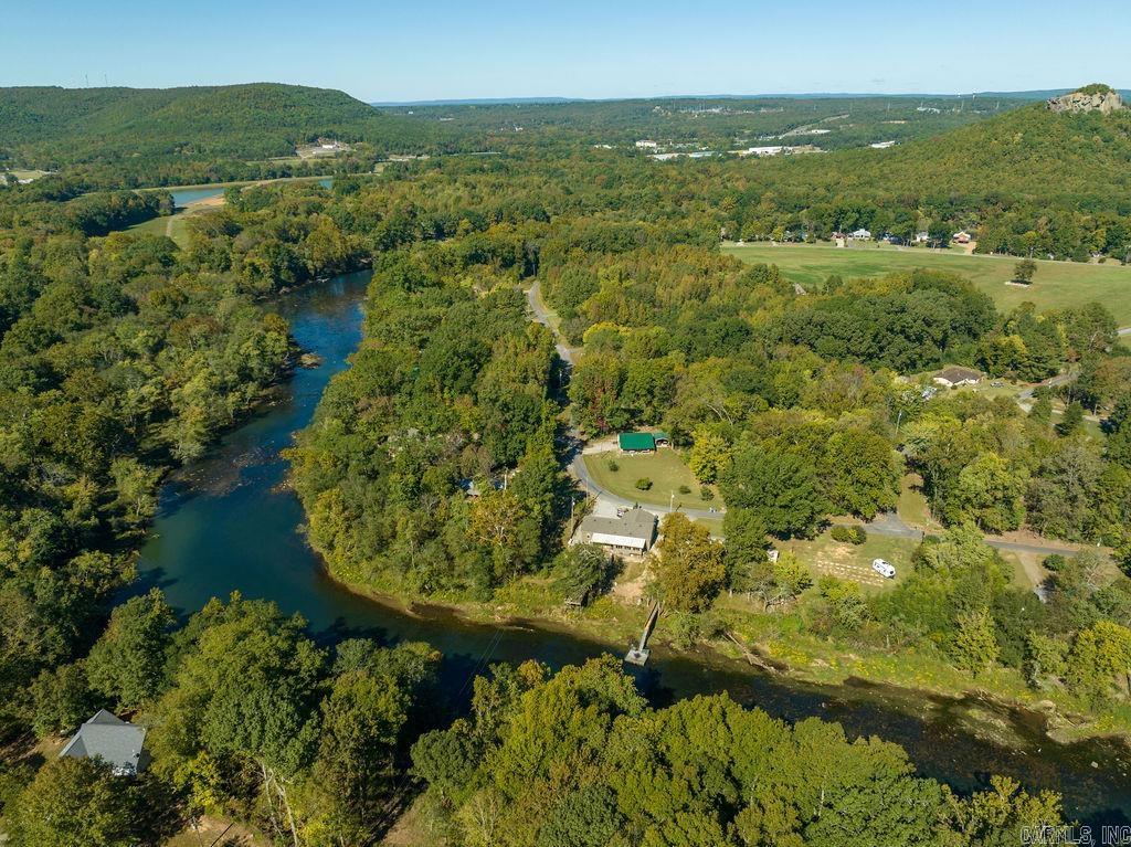 RIVER OAKS - Residential