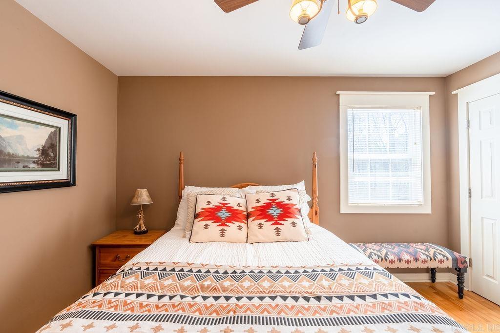 RIVER OAKS - Residential