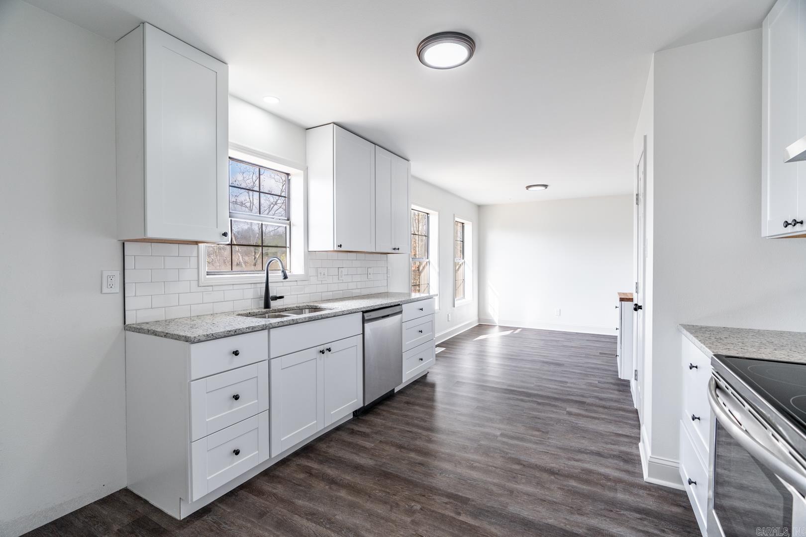 INDIAN HILLS - Residential