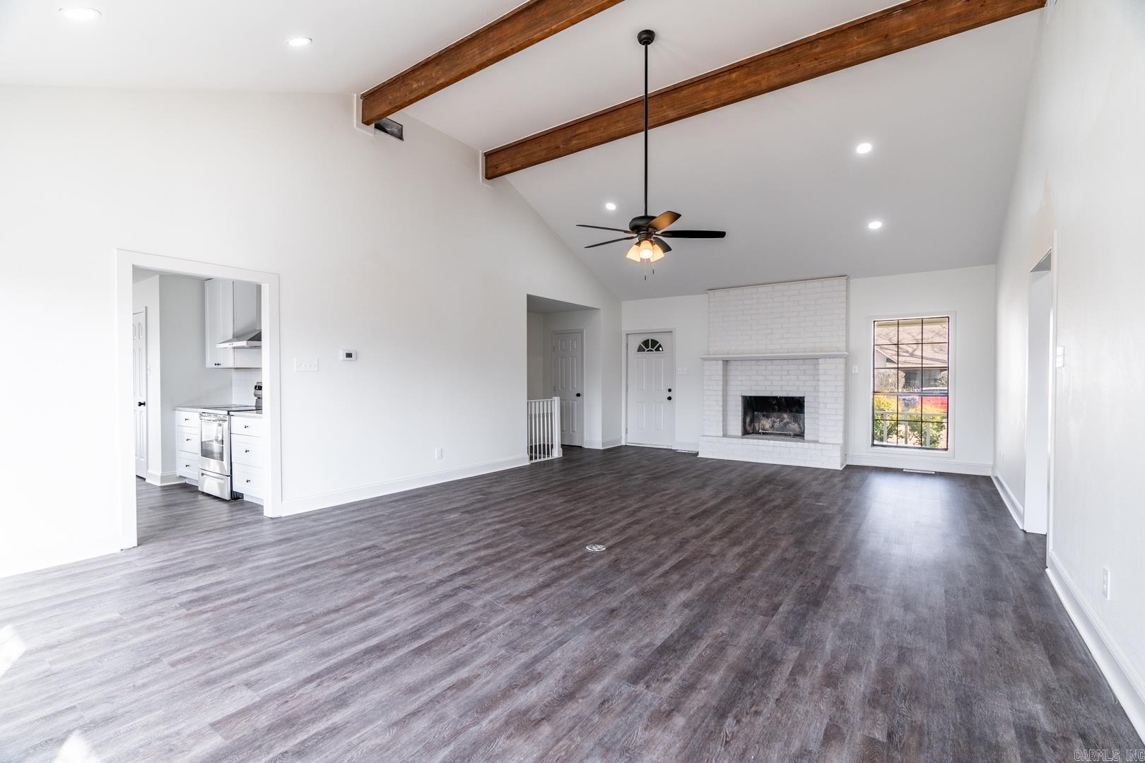 INDIAN HILLS - Residential