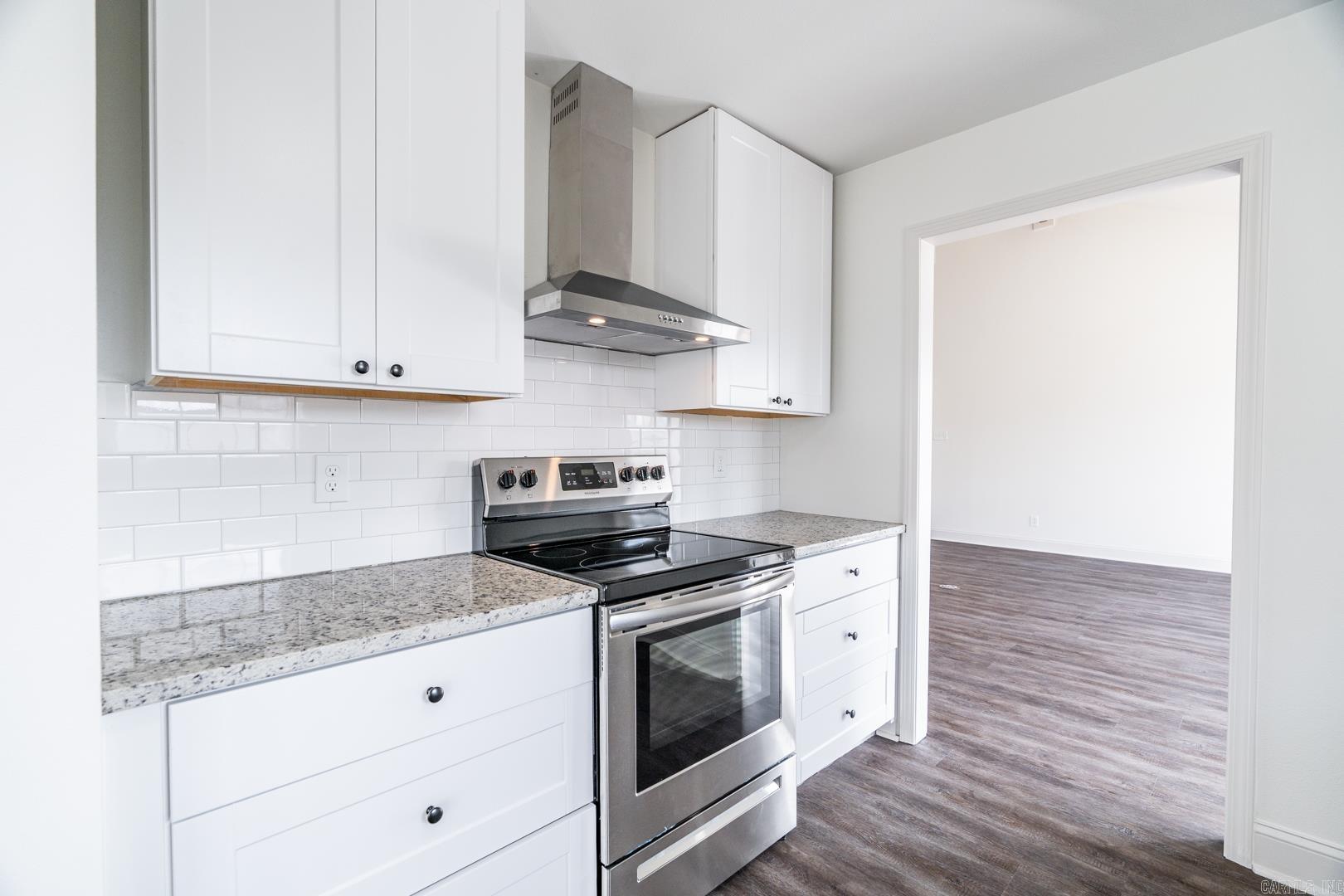 INDIAN HILLS - Residential