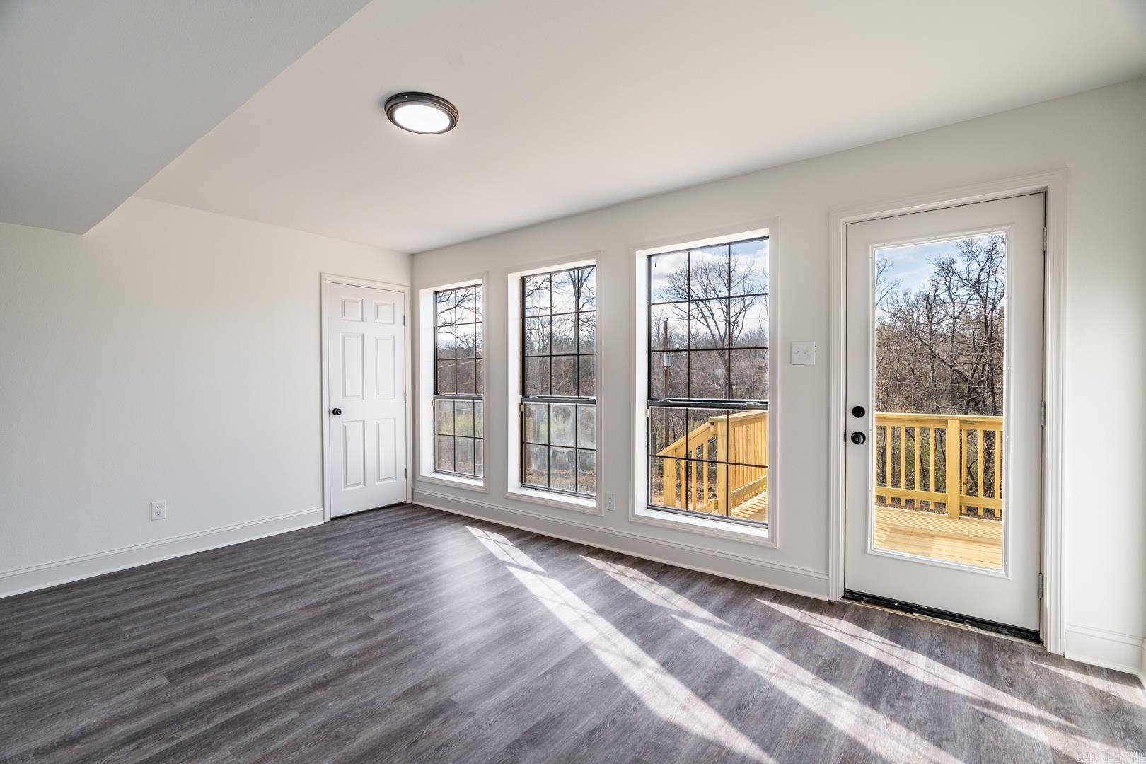 INDIAN HILLS - Residential