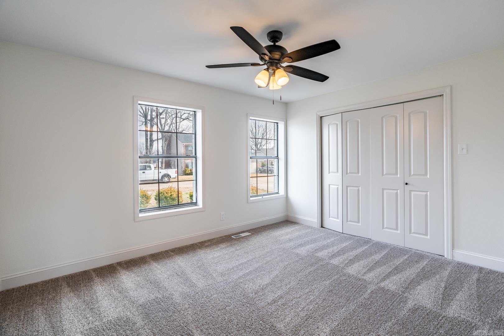 INDIAN HILLS - Residential