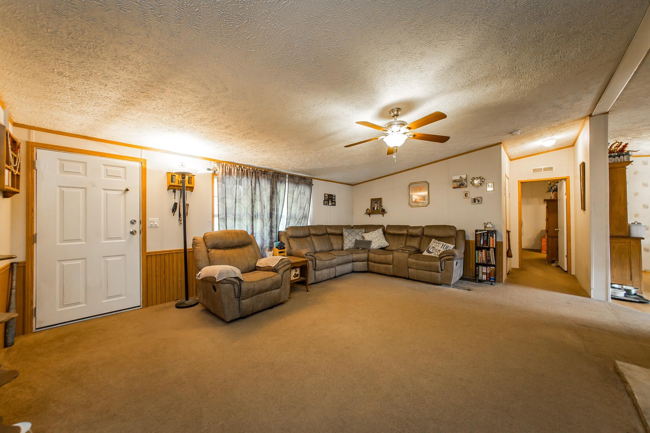 Metes & Bounds - Commercial Sale