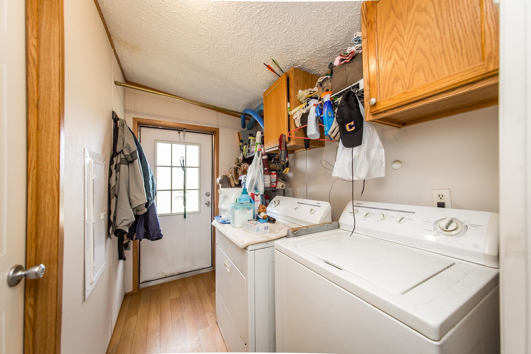 Metes & Bounds - Commercial Sale