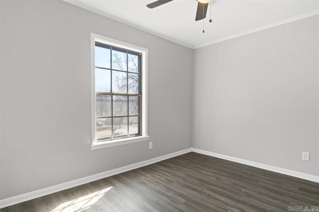 Beautiful Lakeview - Residential Lease