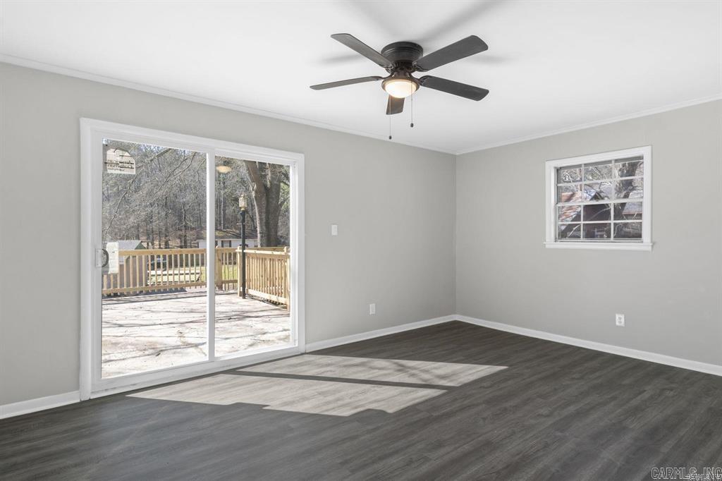 Beautiful Lakeview - Residential Lease