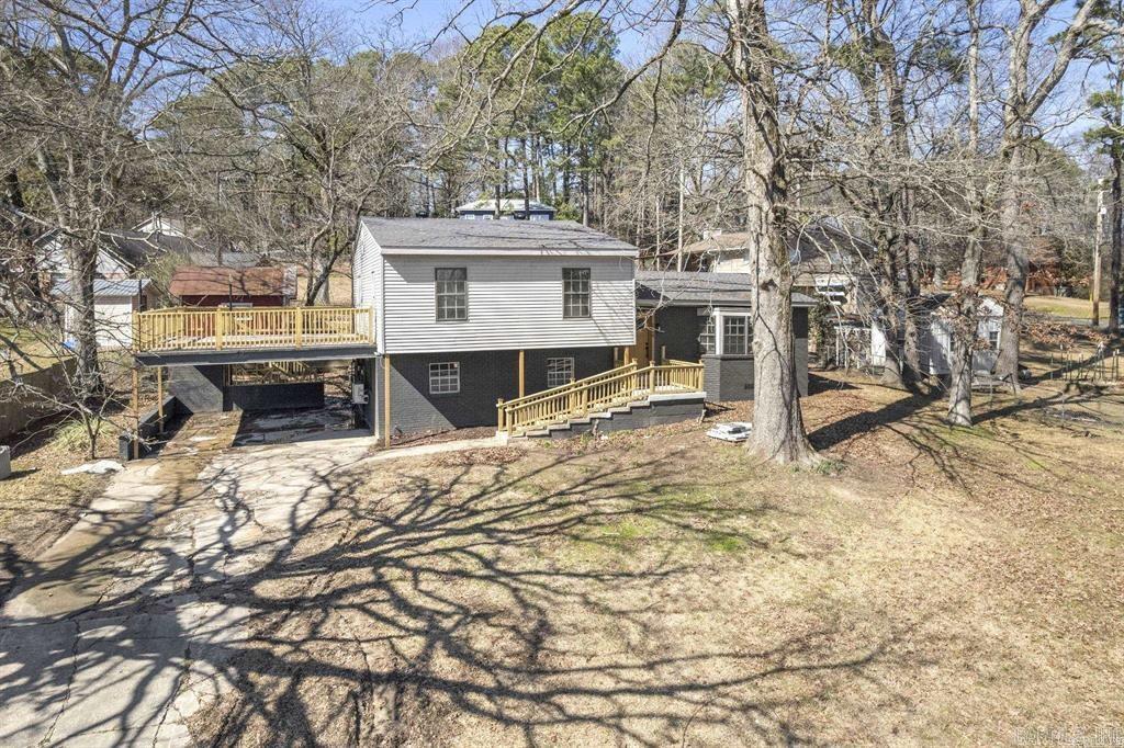 Beautiful Lakeview - Residential Lease