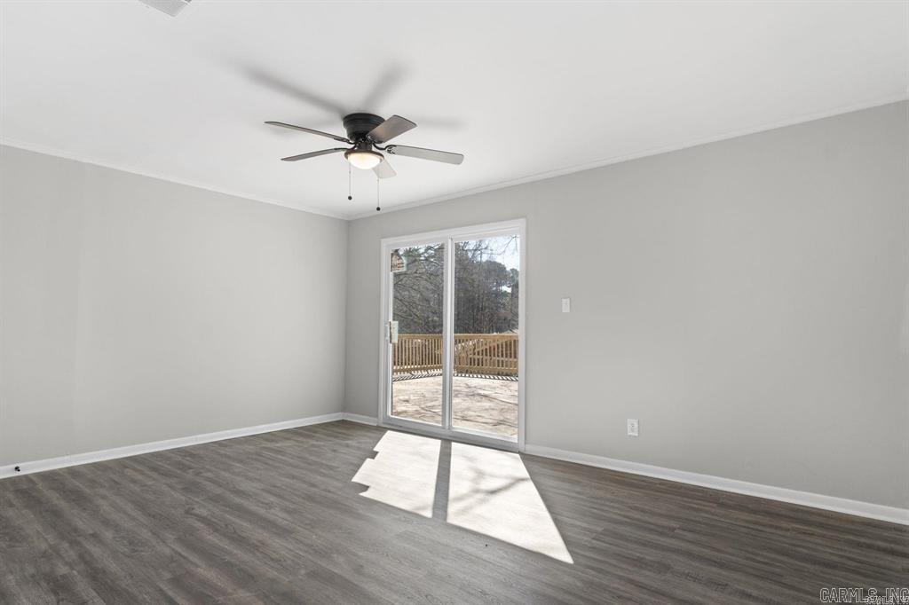 Beautiful Lakeview - Residential Lease