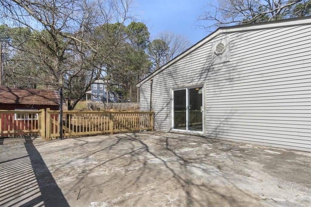 Beautiful Lakeview - Residential Lease