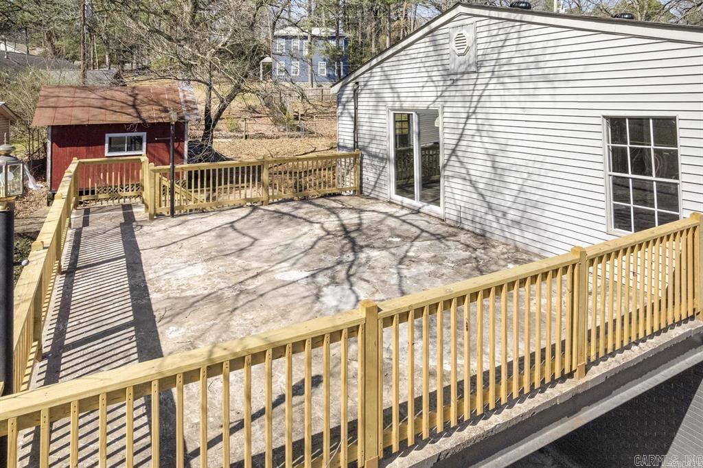 Beautiful Lakeview - Residential Lease