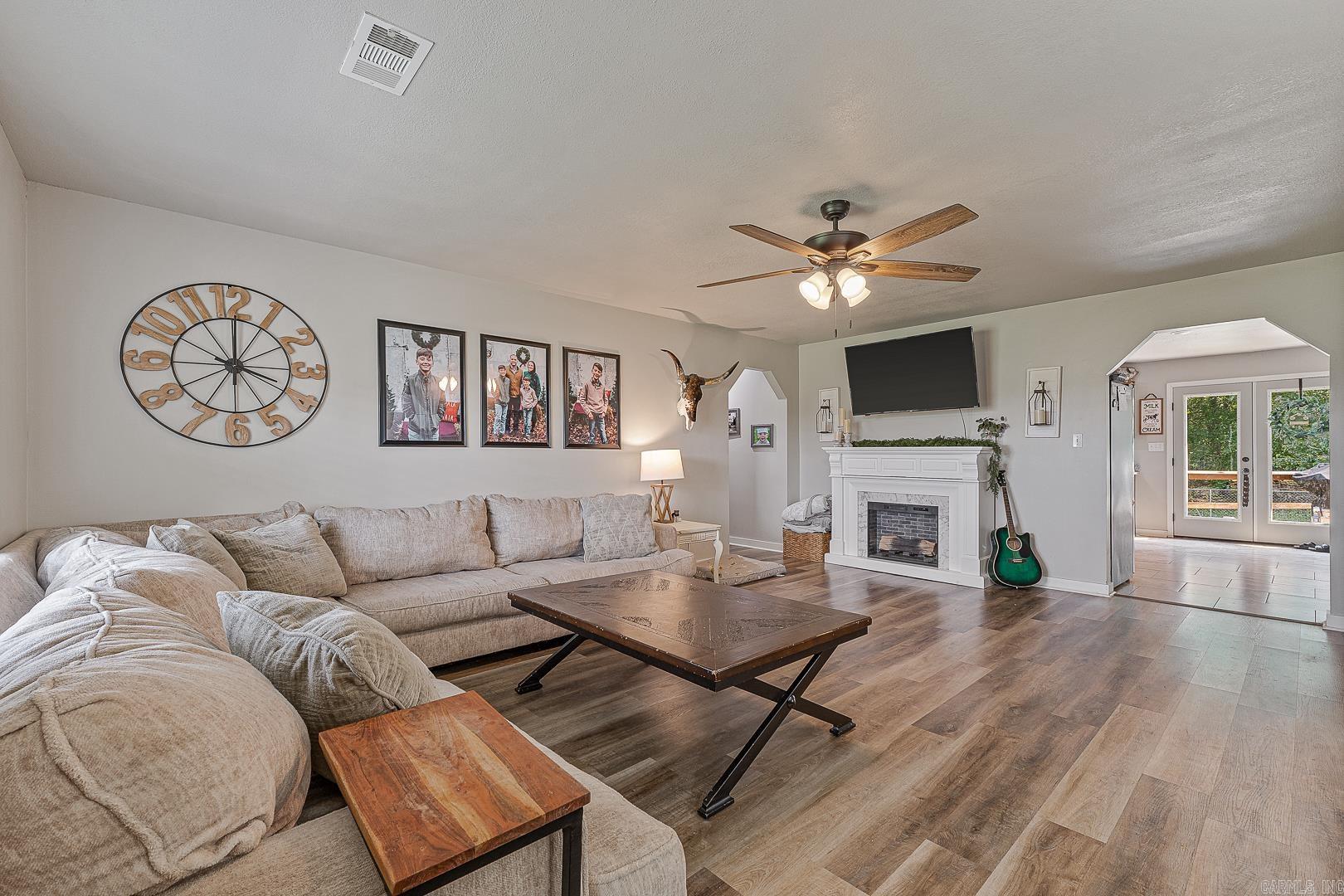 LOST CREEK ESTATES - Residential