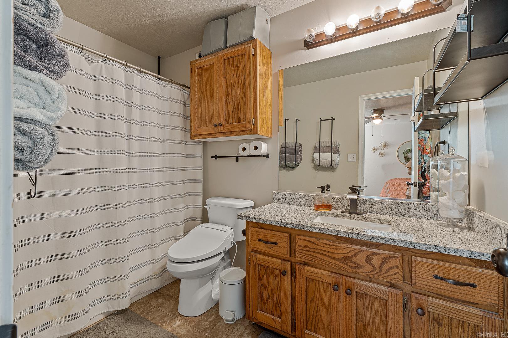 LOST CREEK ESTATES - Residential