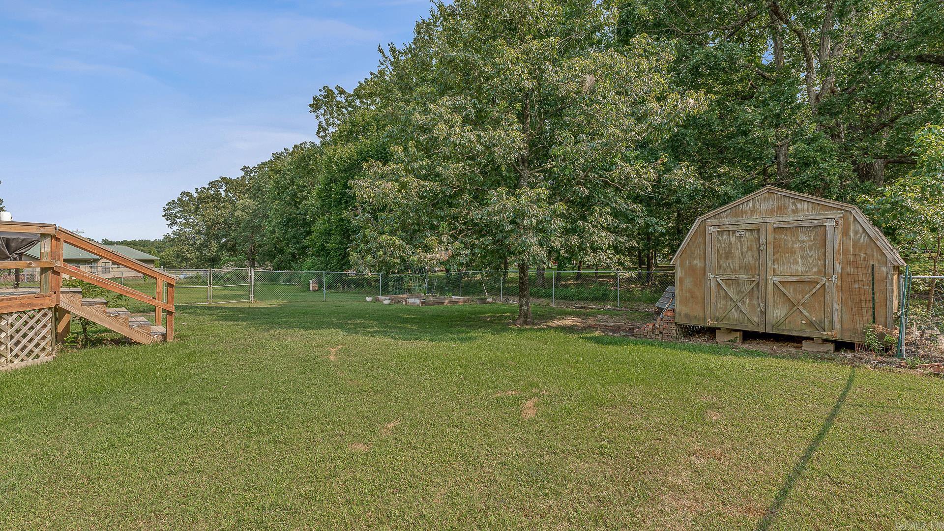 LOST CREEK ESTATES - Residential