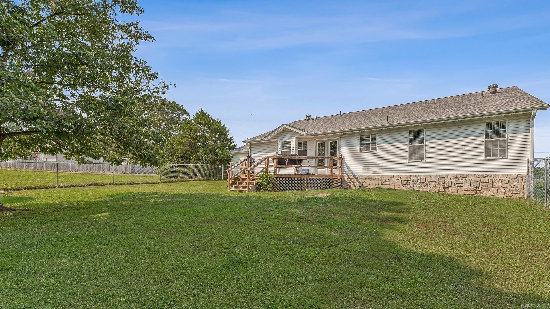 LOST CREEK ESTATES - Residential