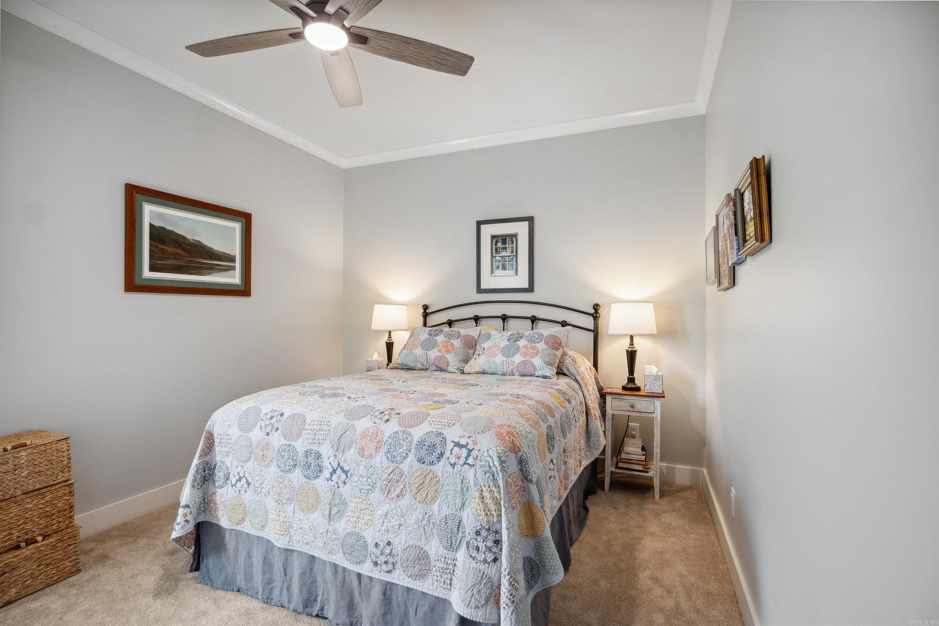 EAST BROADWAY - Residential