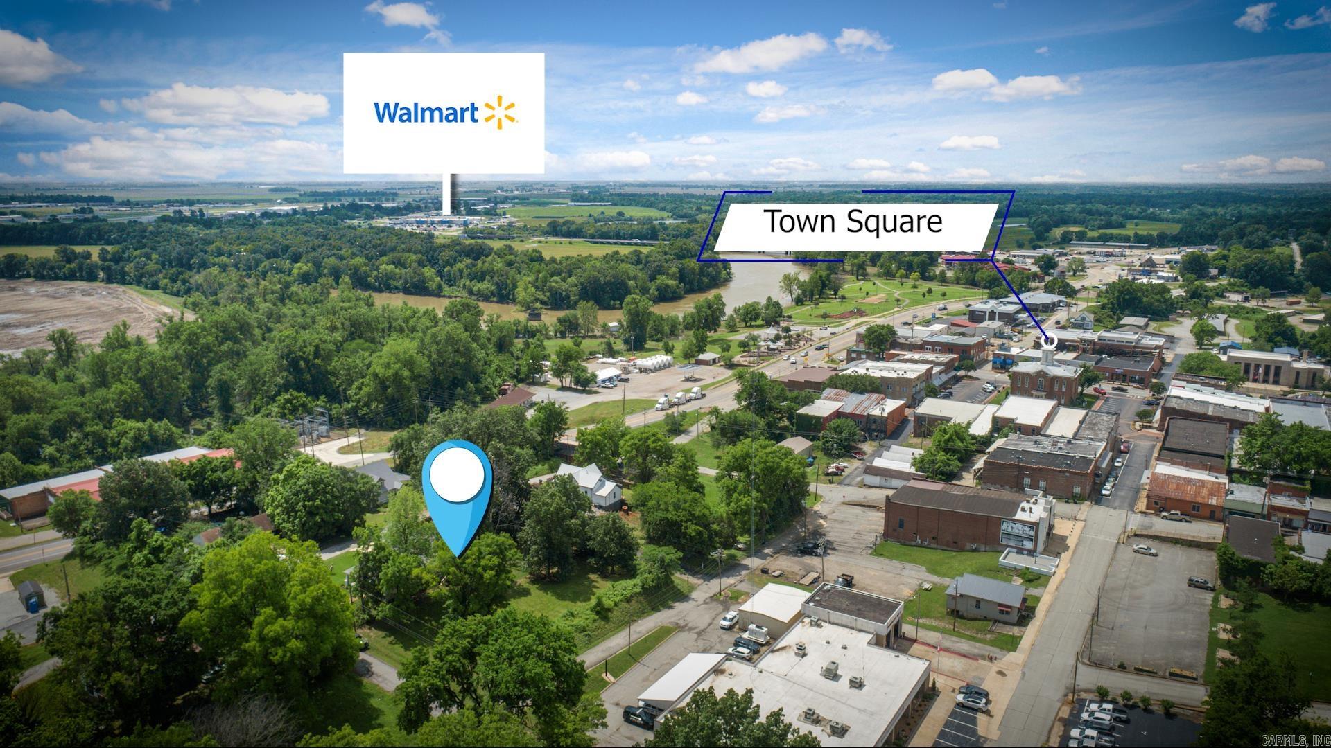 EAST BROADWAY - Residential