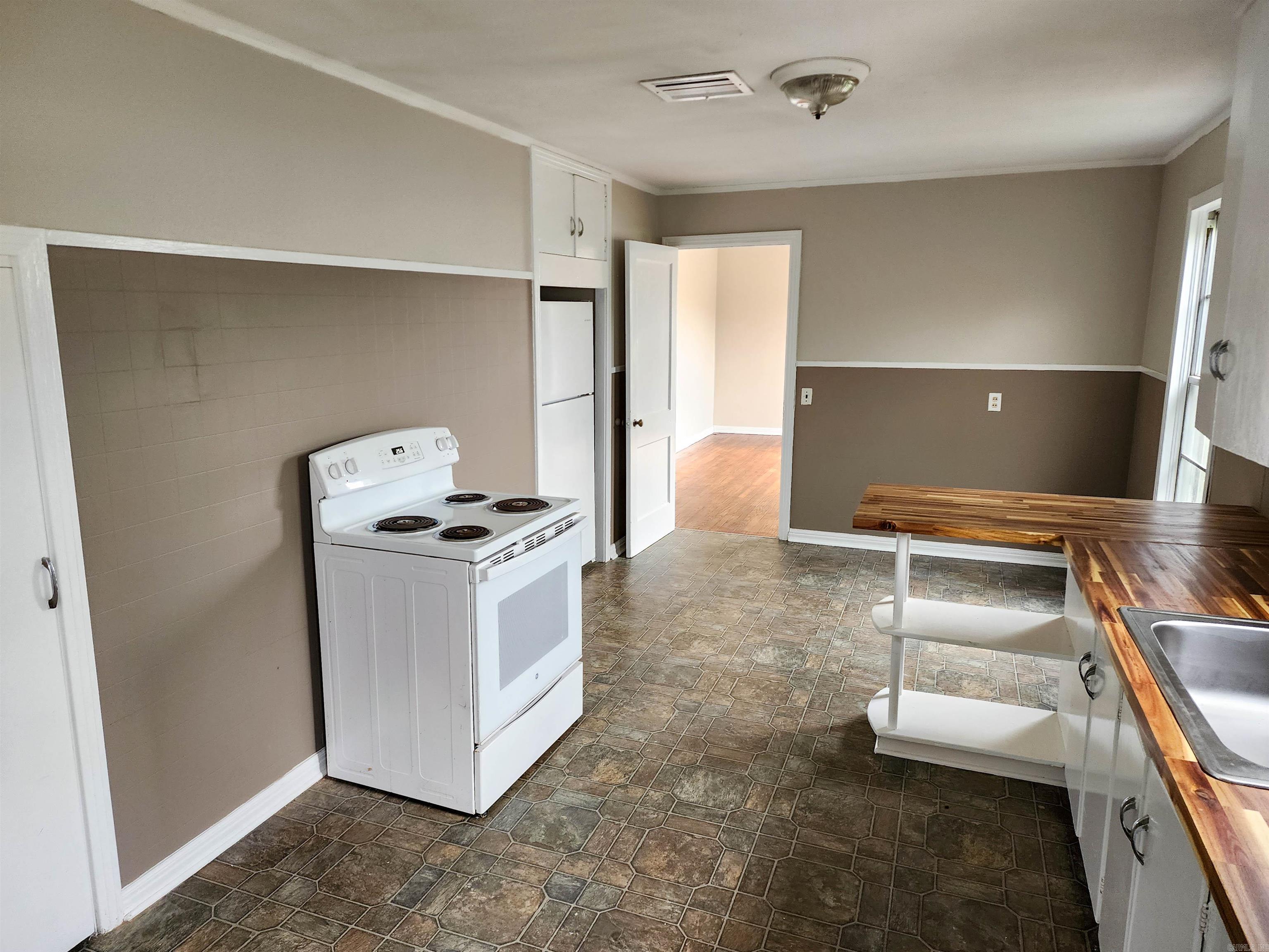 CITY OF EL DORADO - Residential