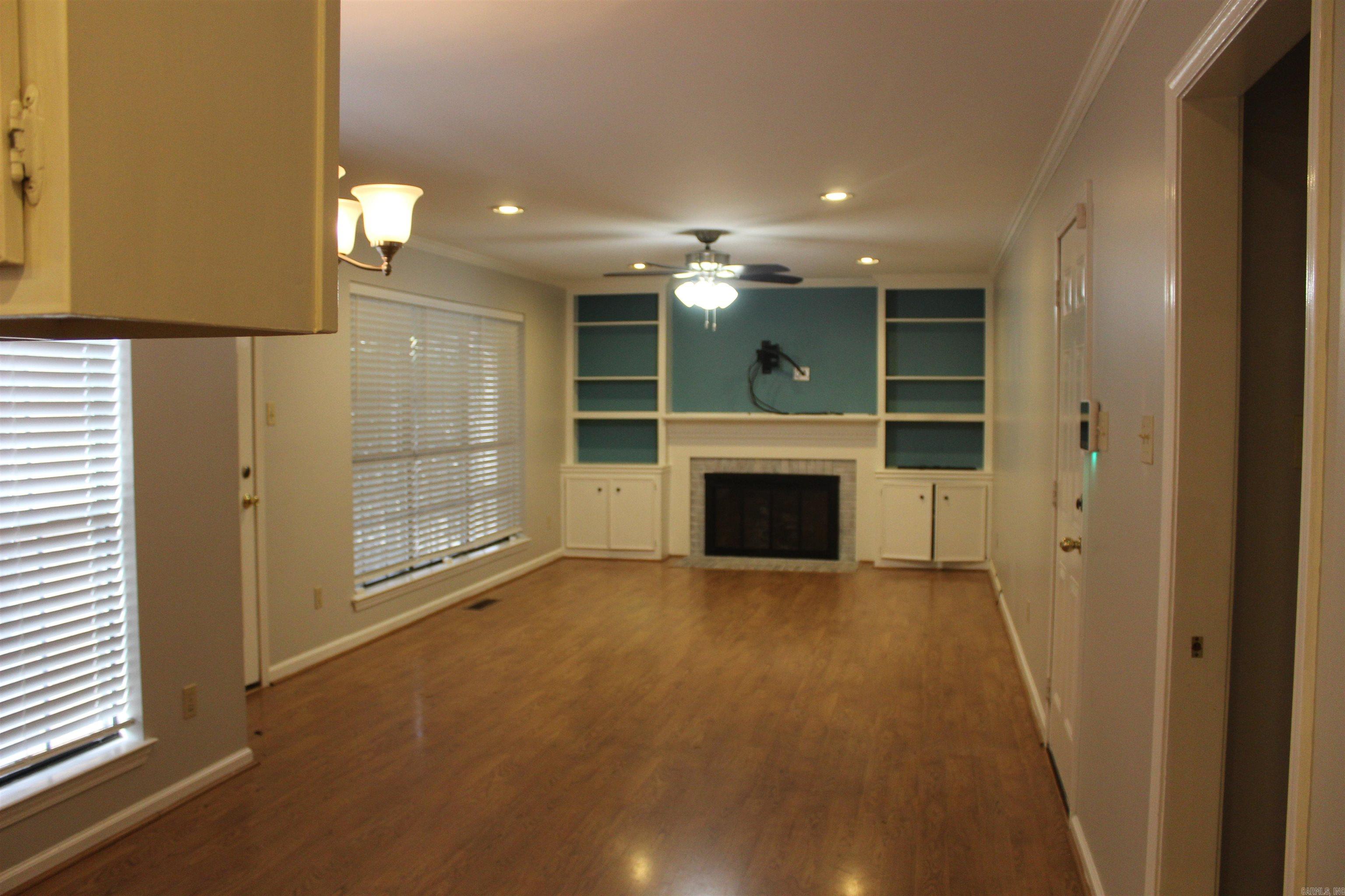 DEER PARK - Residential