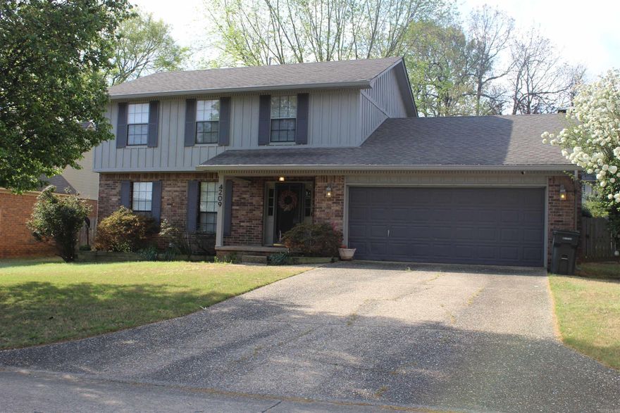 You don't want to miss this home in highly sought of Deer Park subdivision in Don Roberts School District. This 1 owner home has a unique feel that you just have to feel for yourself. This 4 bed 2.5 bath home also has 2 living areas with separate dining room. A back porch with privacy and ample room to play in the backyard. This home has extra landscaping that will make you smile this spring. Updated appliances and fixtures. Home also has a home standby generator. Make your appointment soon!