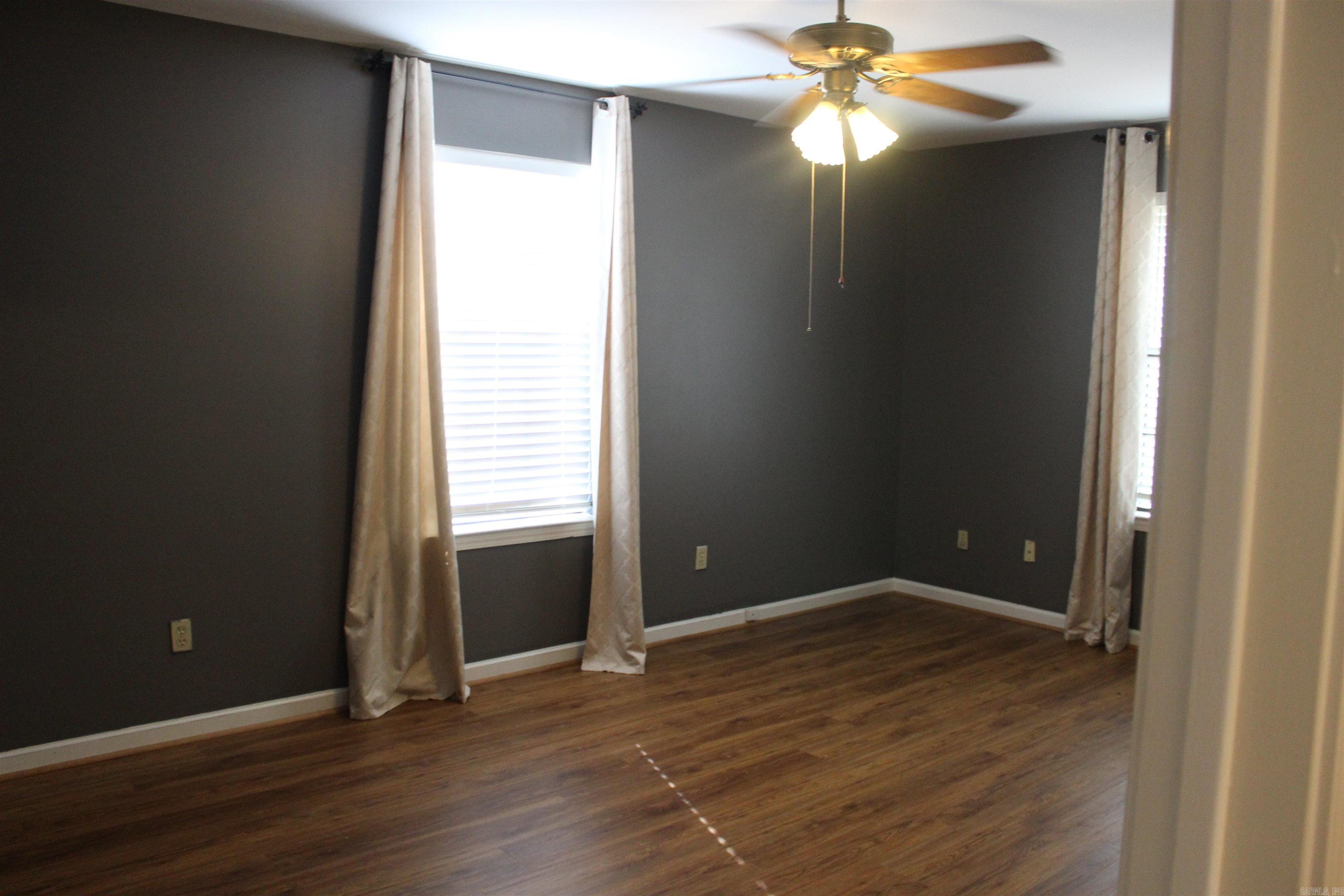 DEER PARK - Residential