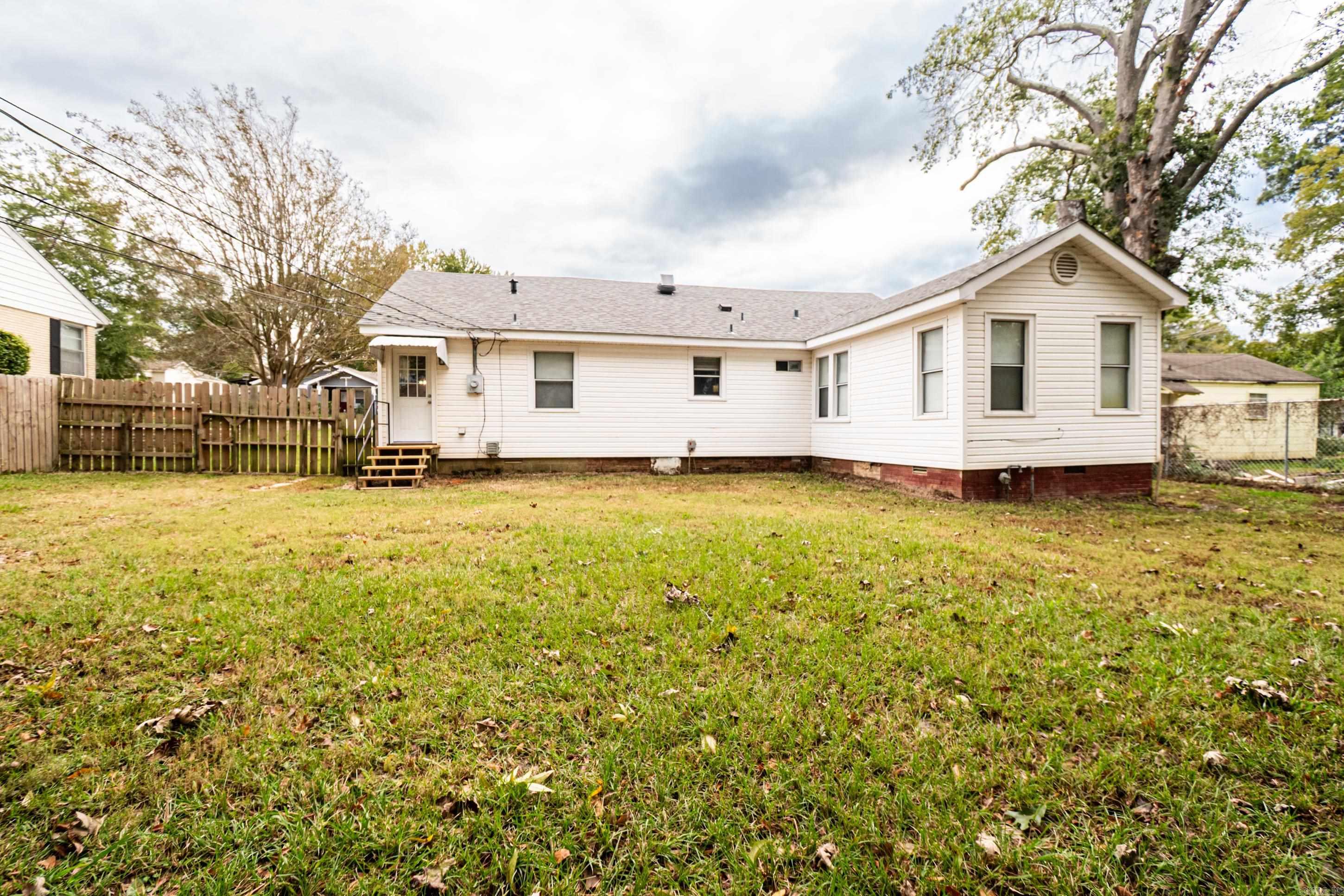 Combs 2nd - Residential