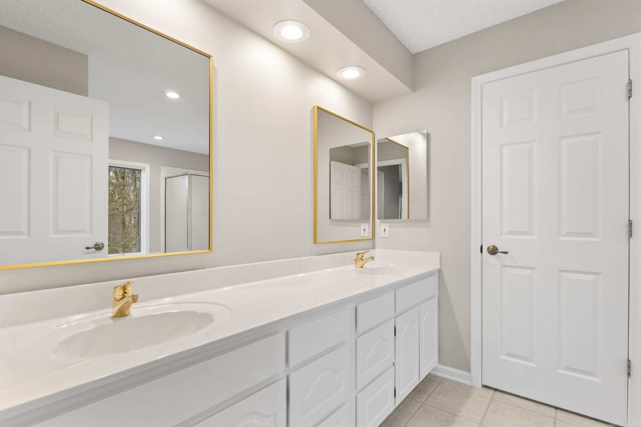 ISABELLA GOLF COURSE - Residential