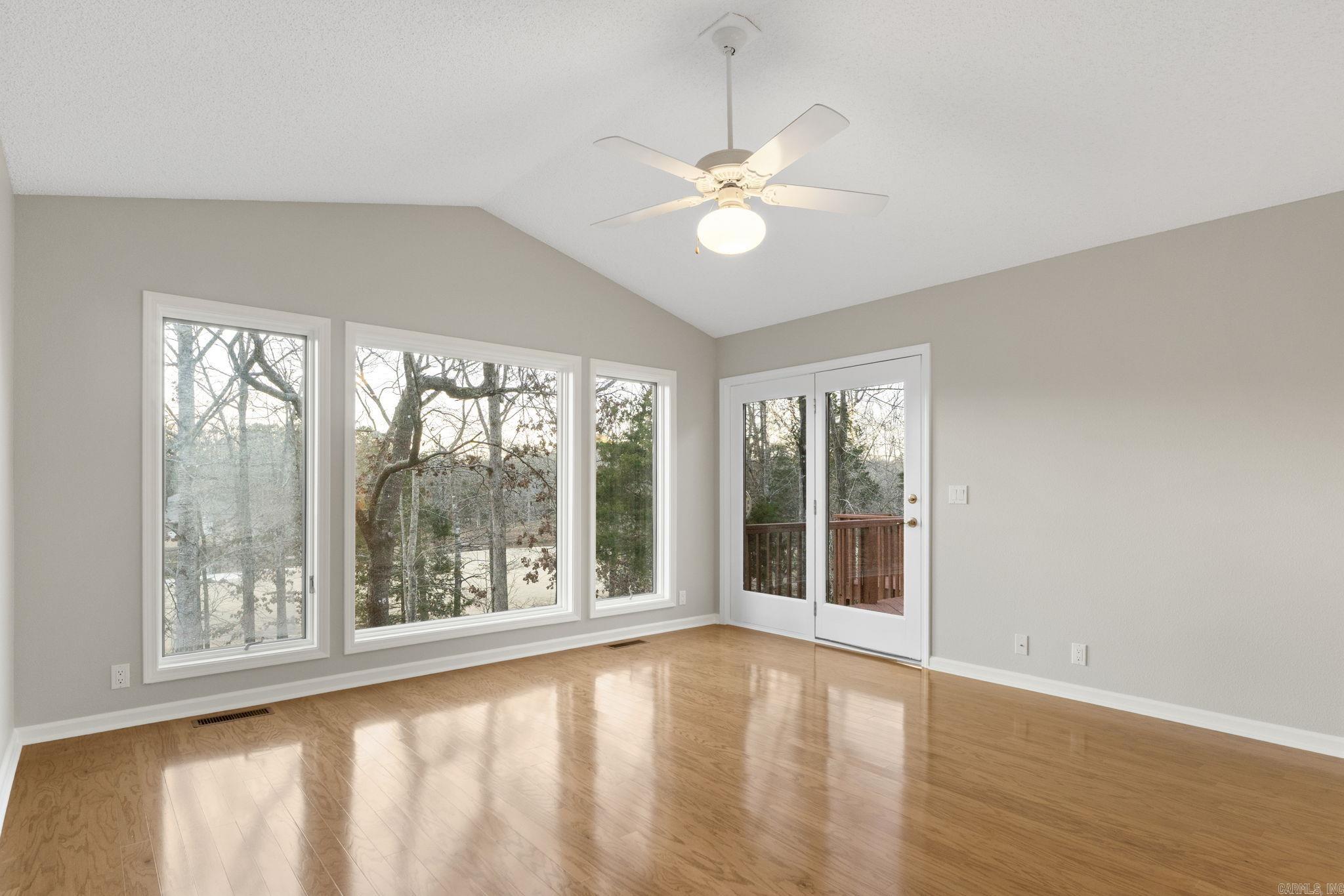 ISABELLA GOLF COURSE - Residential