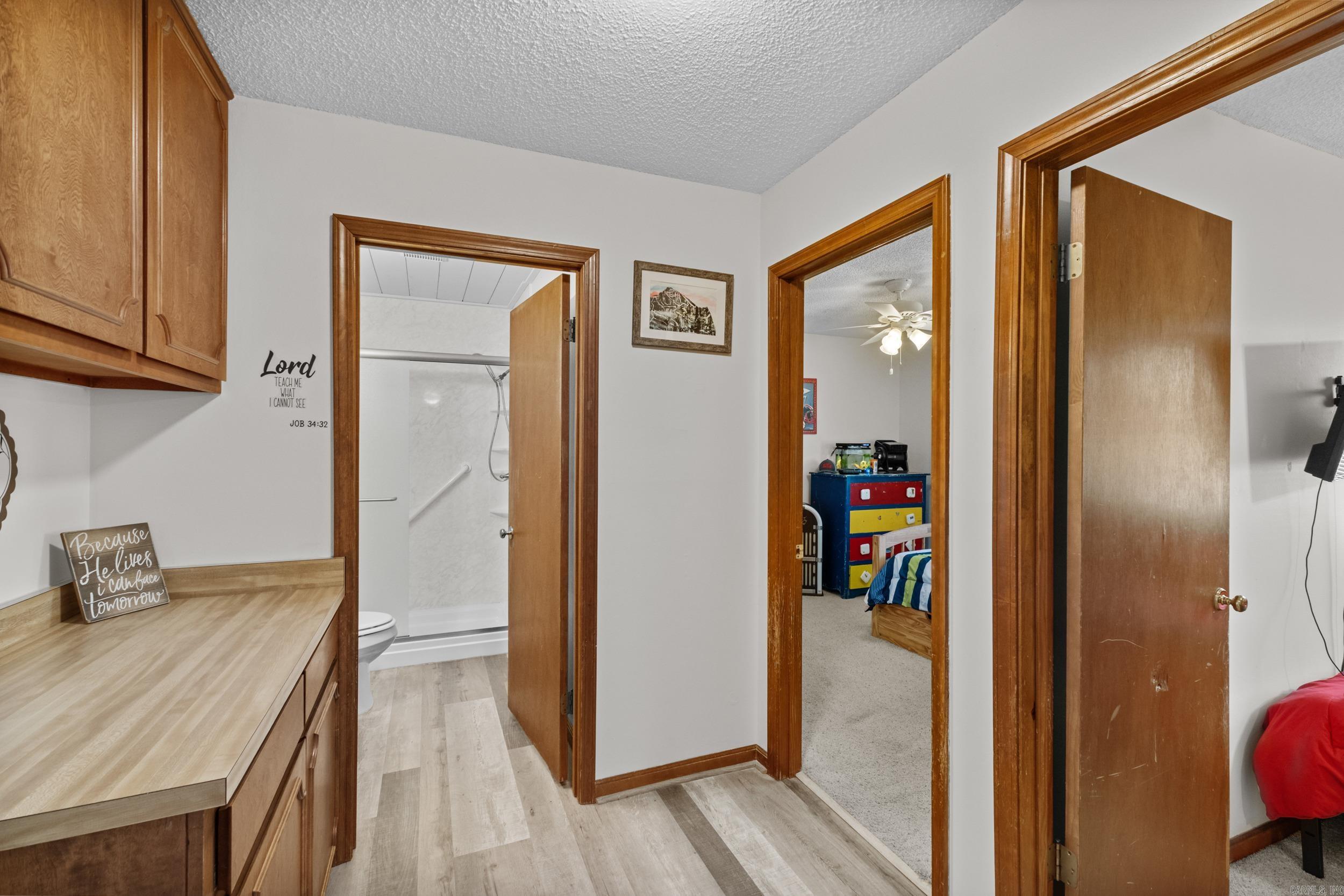 CASTLE RIDGE - Residential