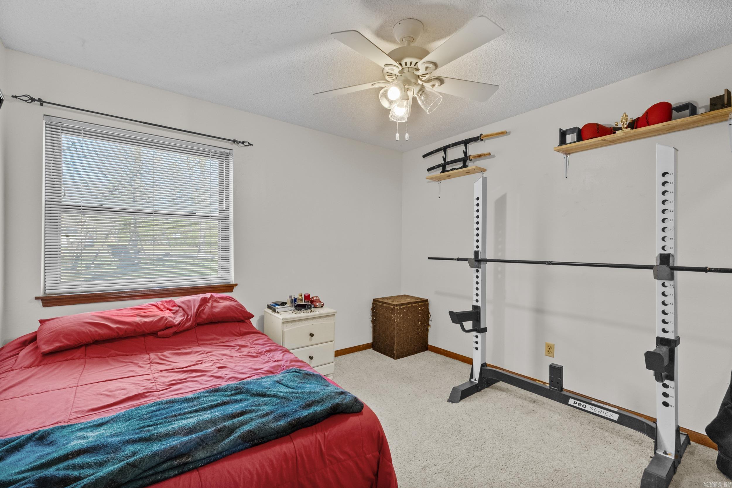 CASTLE RIDGE - Residential