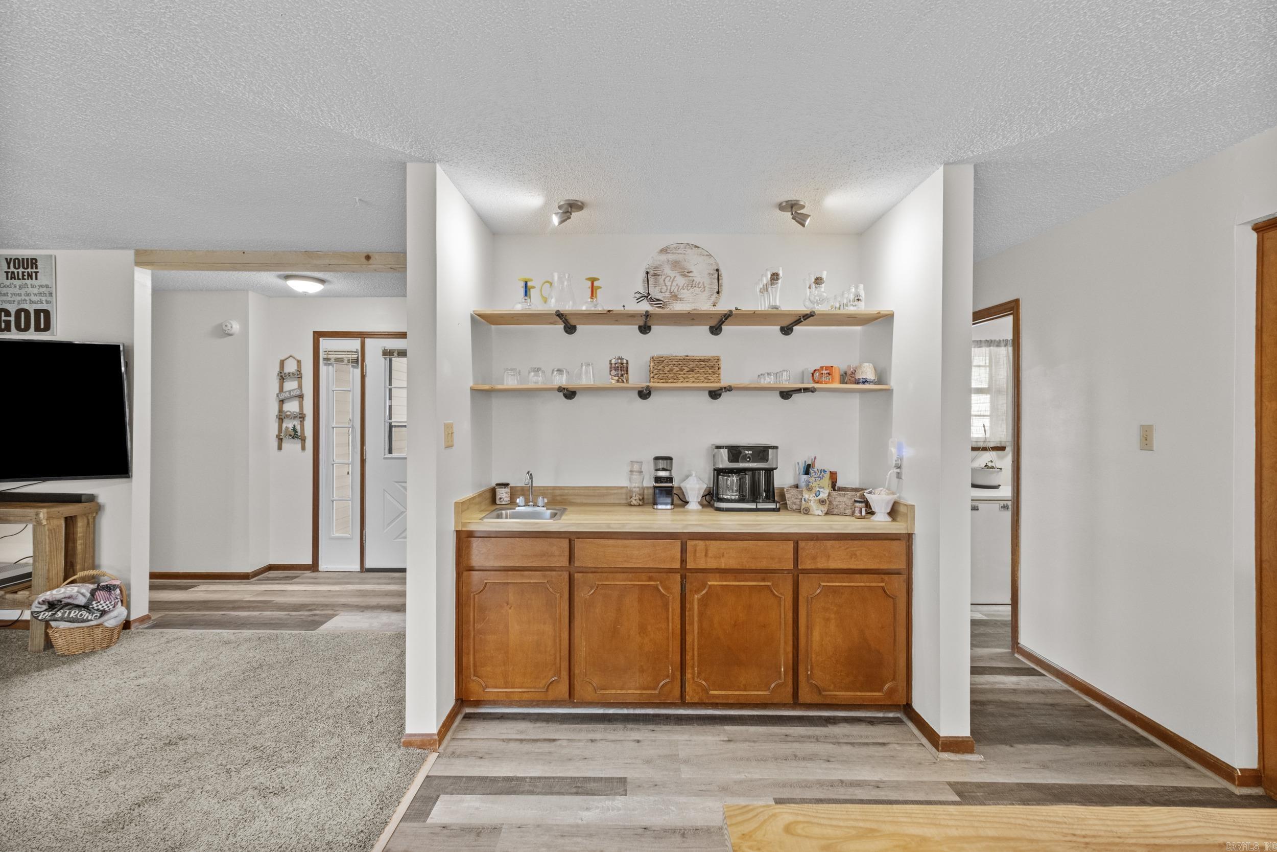 CASTLE RIDGE - Residential