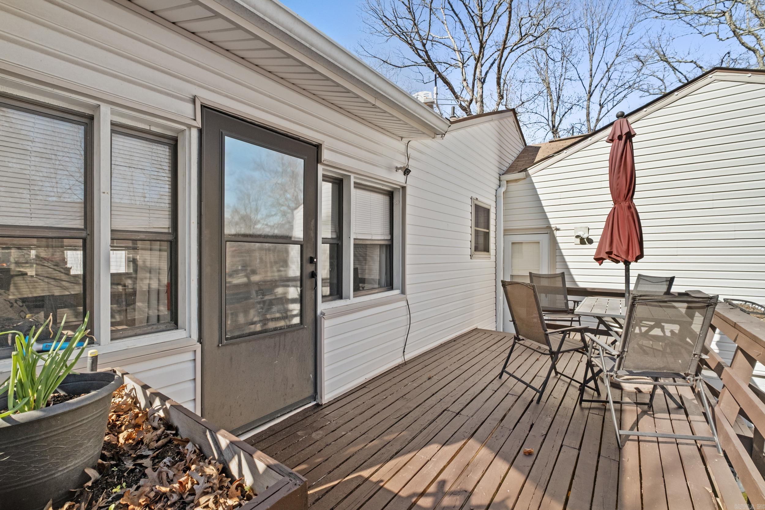 CASTLE RIDGE - Residential