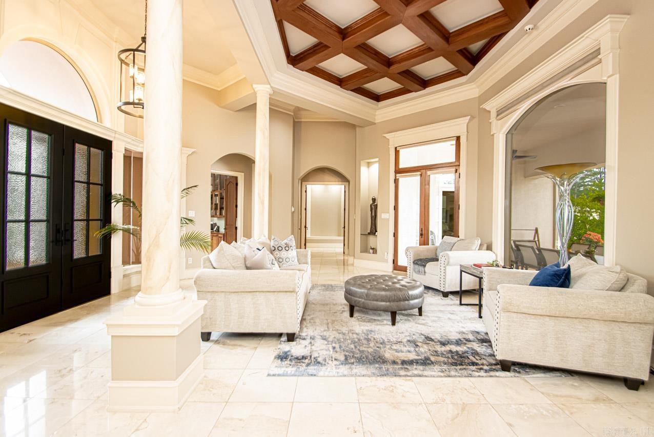 HURRICANE LAKE EST - Residential