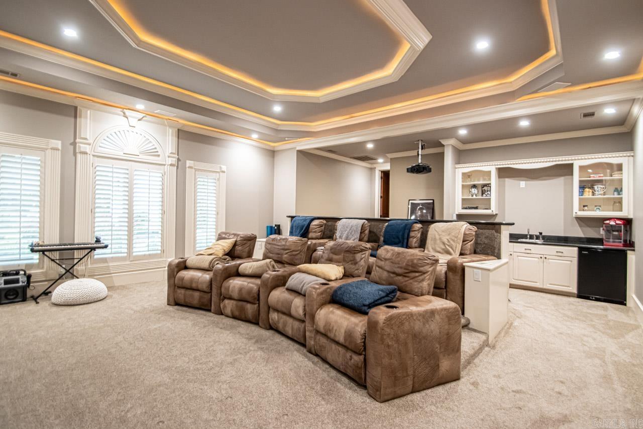 HURRICANE LAKE EST - Residential