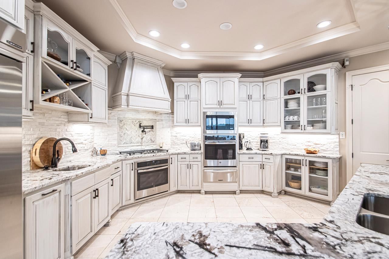 HURRICANE LAKE EST - Residential