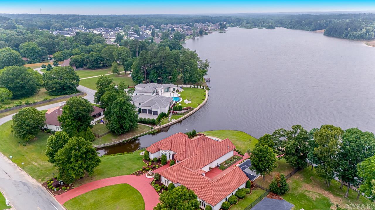 HURRICANE LAKE EST - Residential