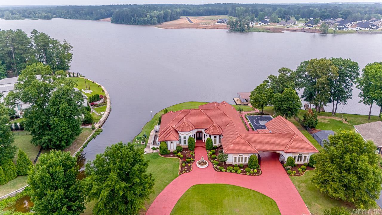 HURRICANE LAKE EST - Residential