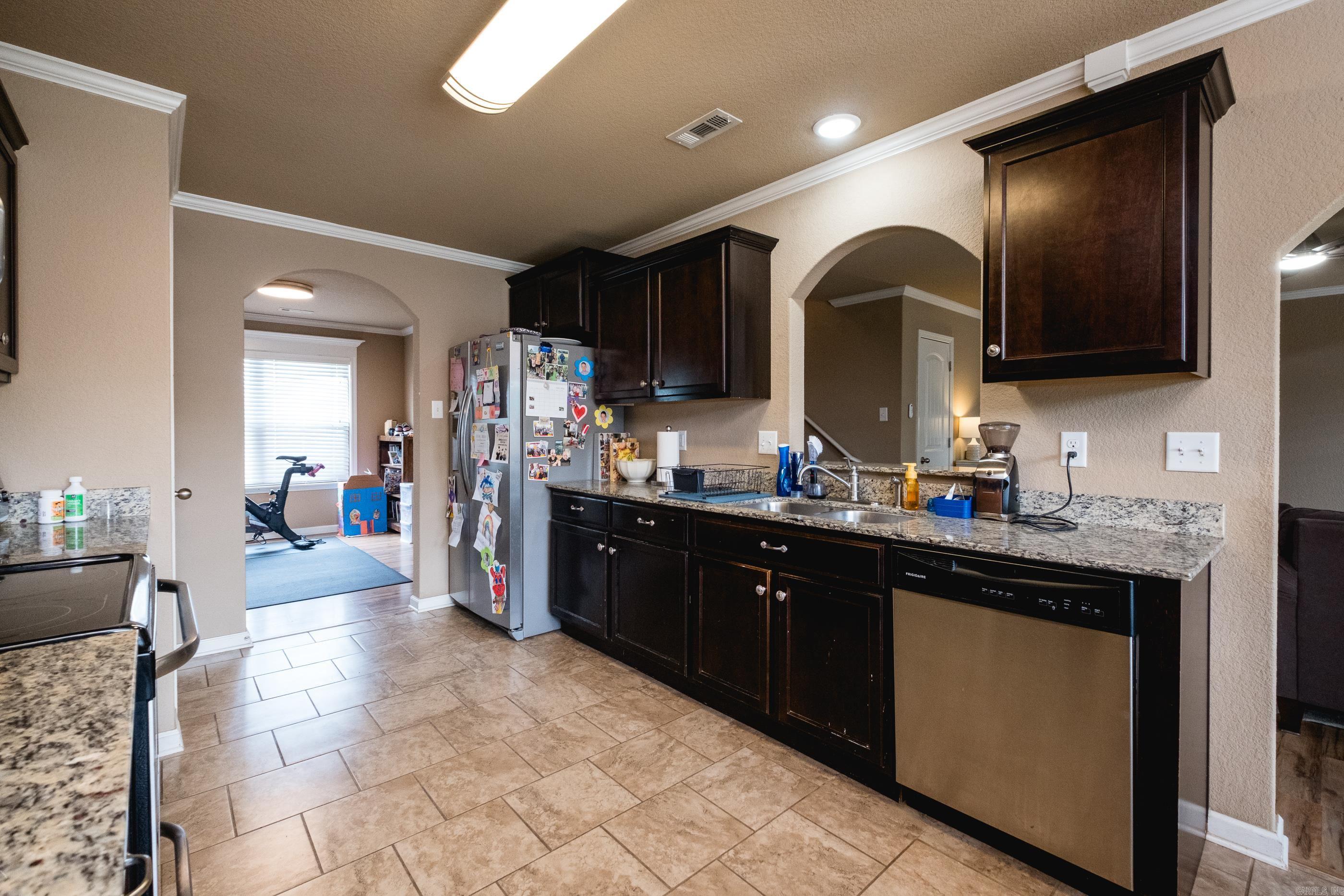 SOUTHERN COMFORT ESTATES - Residential