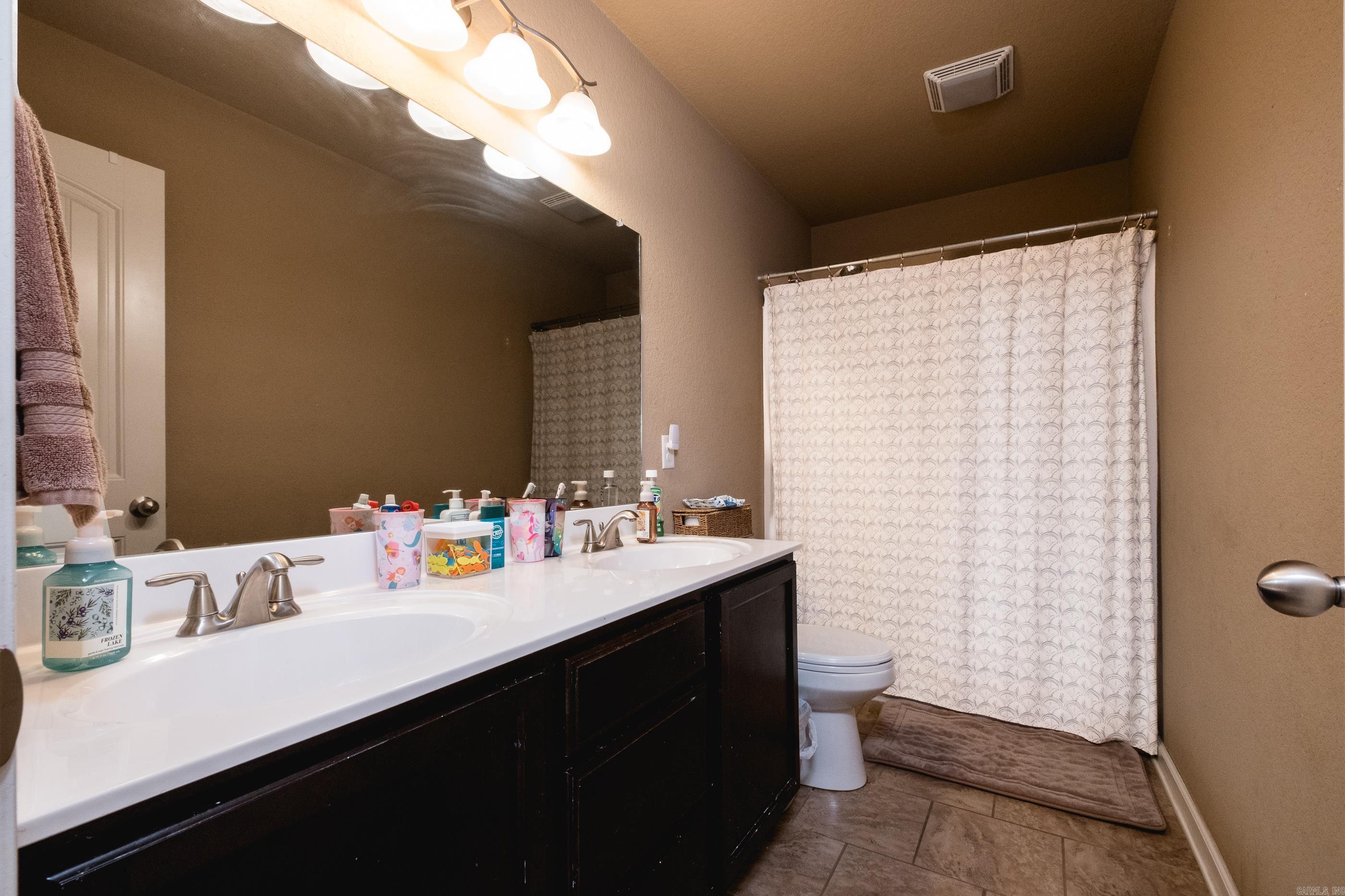 SOUTHERN COMFORT ESTATES - Residential